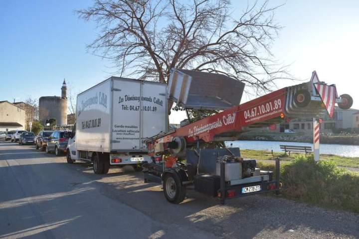 Monte-meuble tracté Montpellier